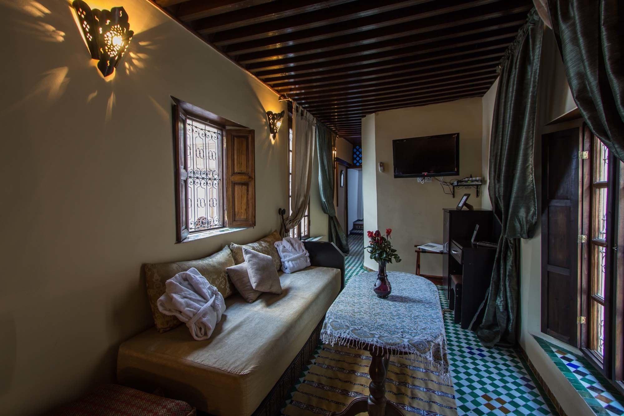 Riad Les Remparts De Fes Luaran gambar