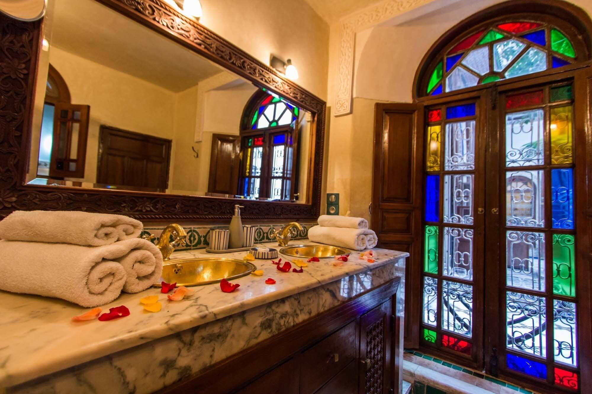 Riad Les Remparts De Fes Luaran gambar