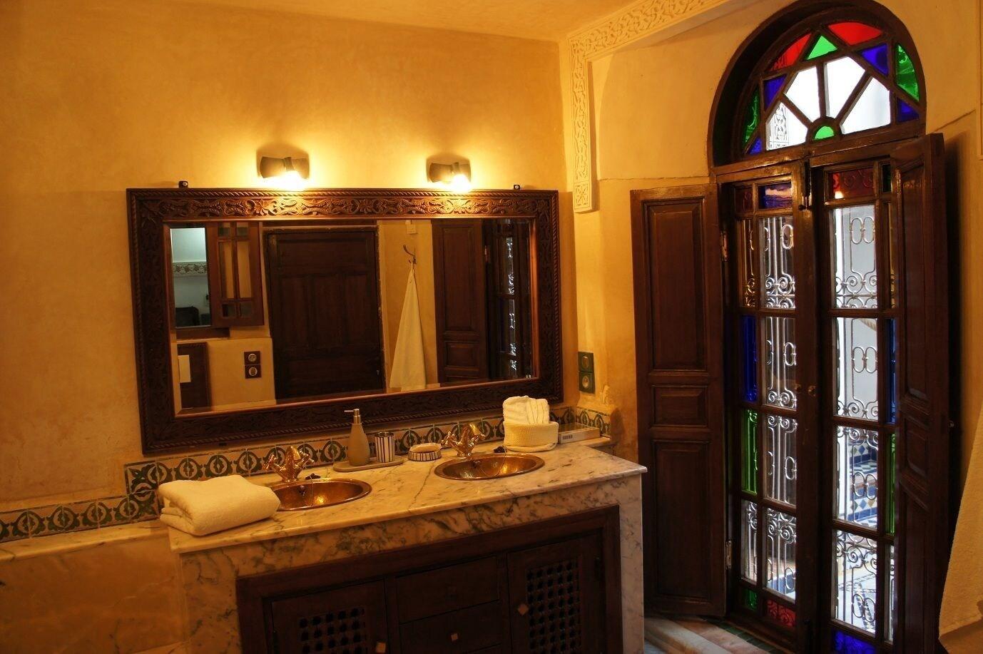 Riad Les Remparts De Fes Luaran gambar
