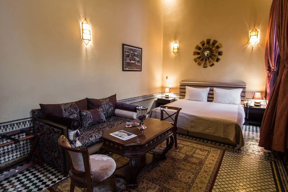 Riad Les Remparts De Fes Luaran gambar