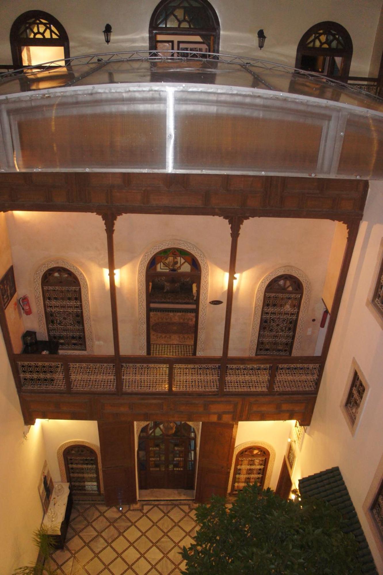 Riad Les Remparts De Fes Luaran gambar