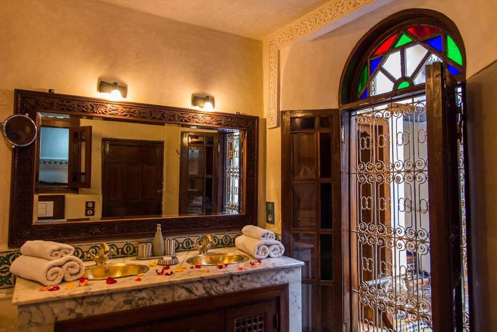Riad Les Remparts De Fes Luaran gambar