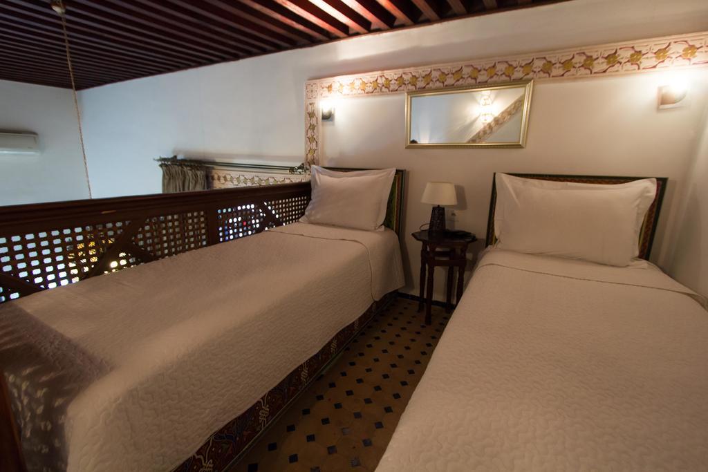 Riad Les Remparts De Fes Luaran gambar
