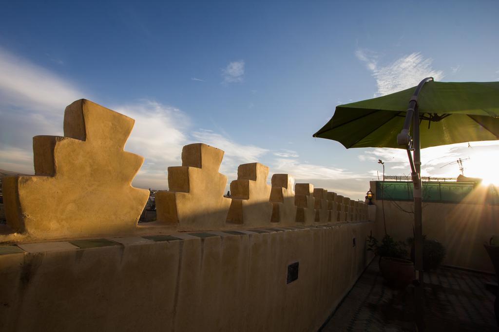 Riad Les Remparts De Fes Luaran gambar