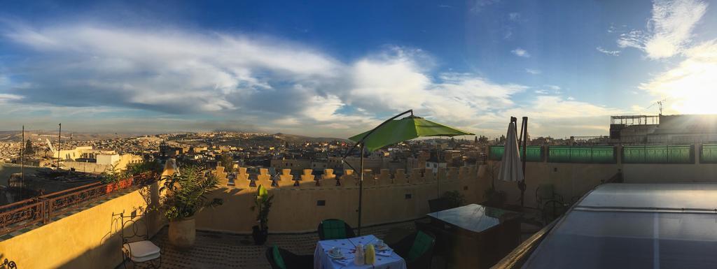 Riad Les Remparts De Fes Luaran gambar