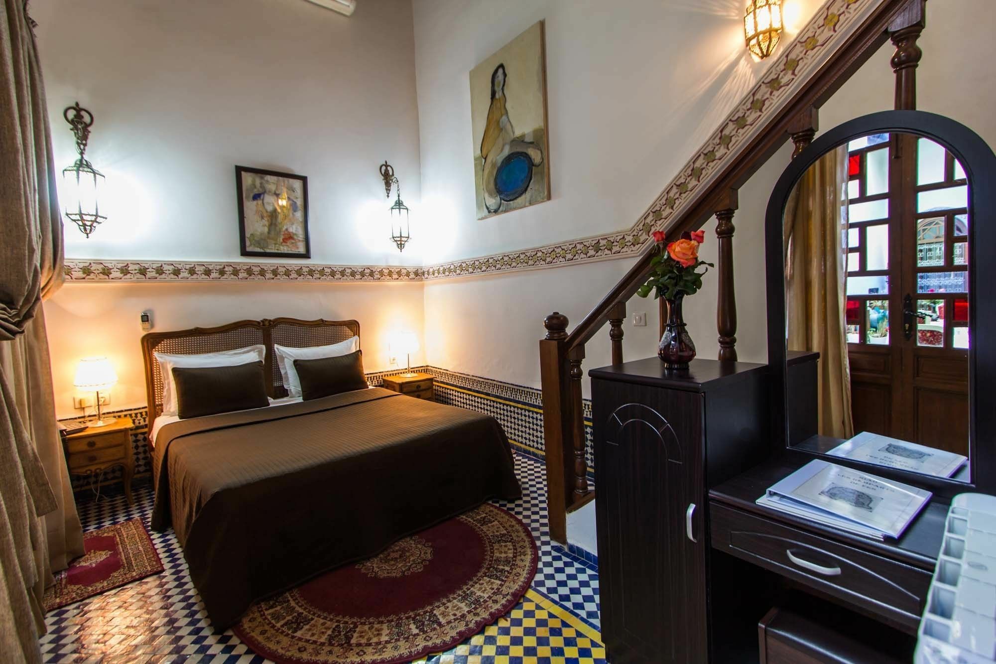 Riad Les Remparts De Fes Luaran gambar
